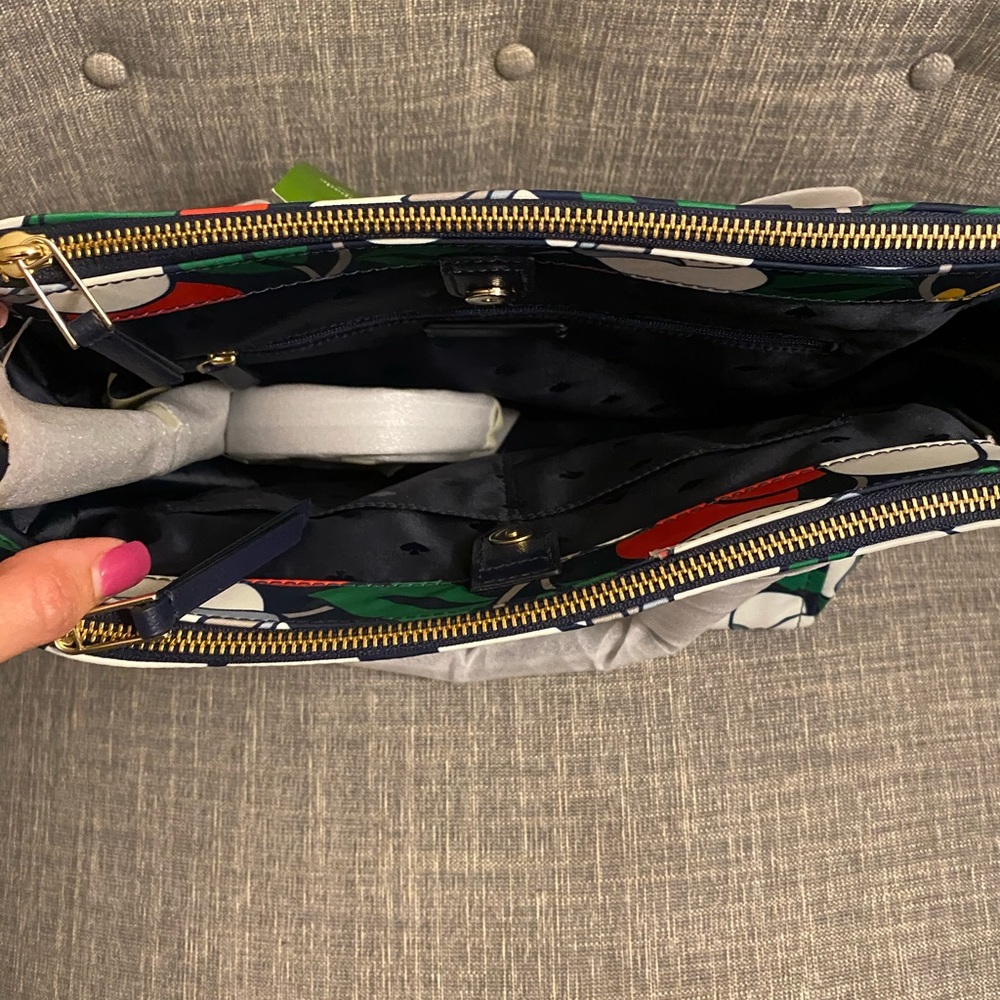 Kate Spade Satchel - Picture 5 of 9